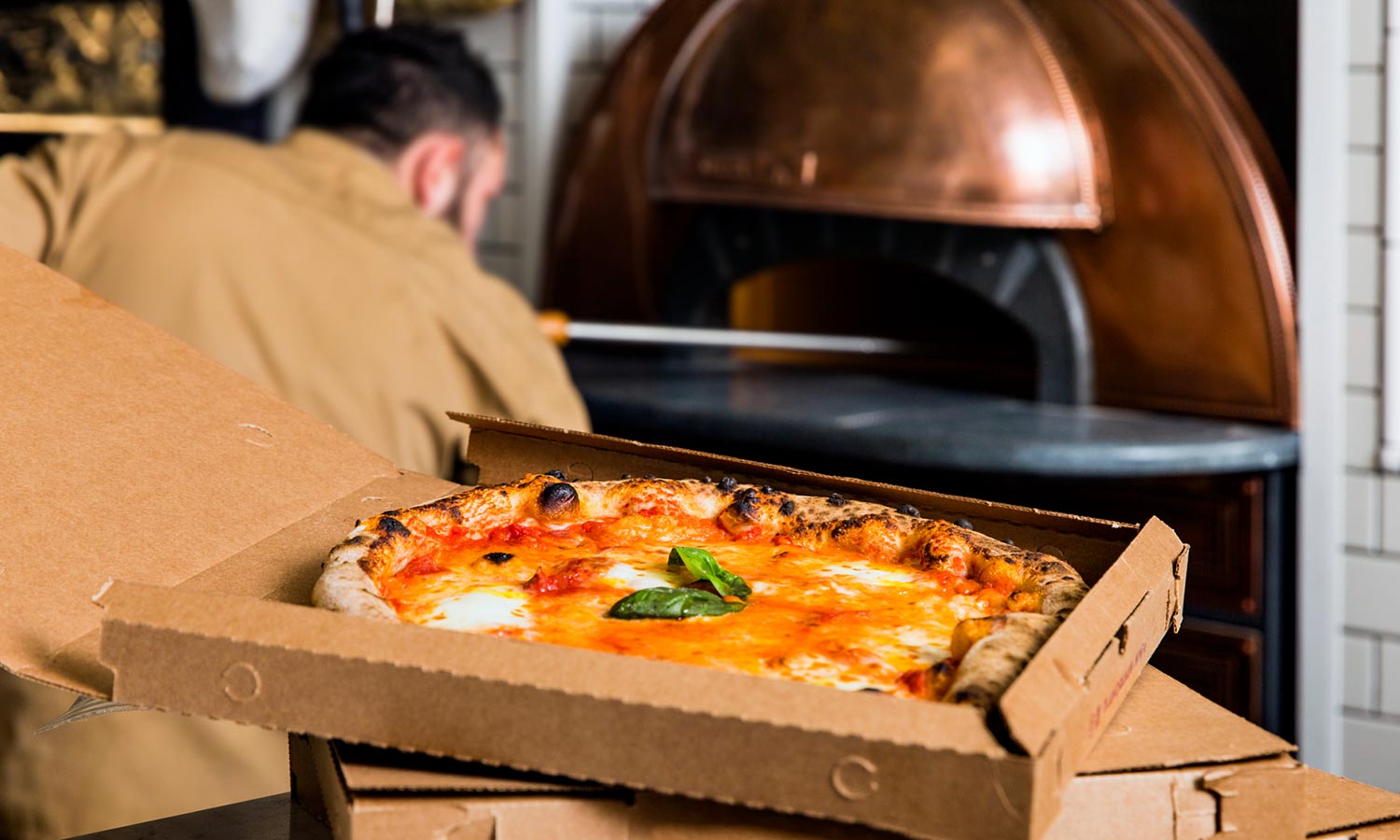 Vantaggi del Menù Digitale per le Pizzerie d'Asporto